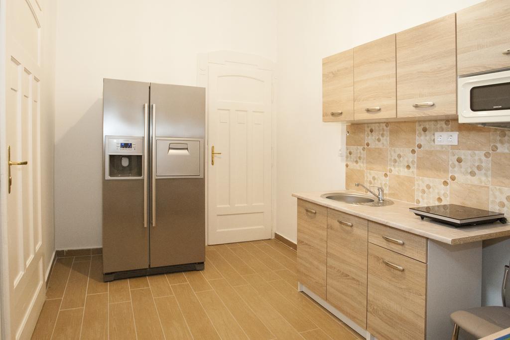 Ariel Studio Close To St. Stephen Basilica Budapest Bagian luar foto