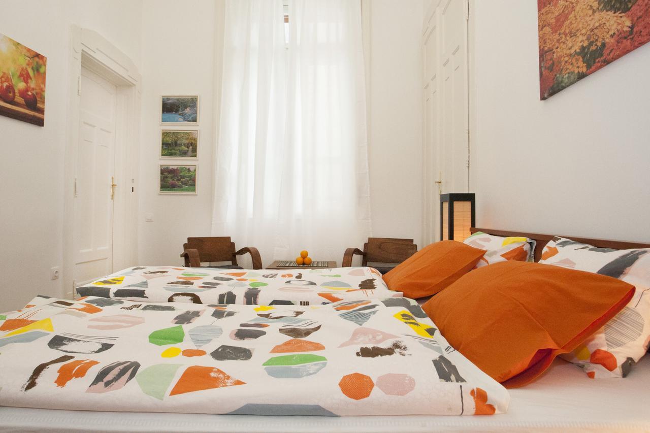 Ariel Studio Close To St. Stephen Basilica Budapest Bagian luar foto