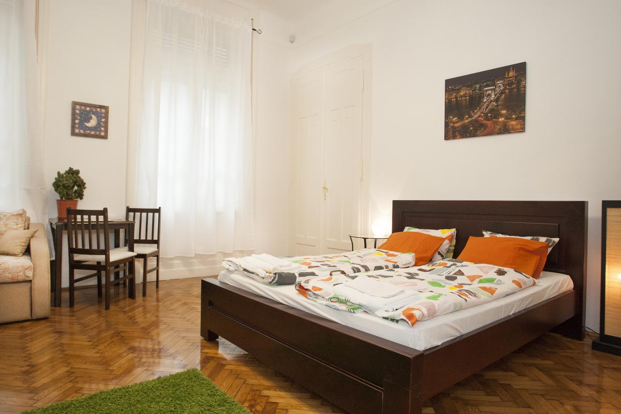 Ariel Studio Close To St. Stephen Basilica Budapest Bagian luar foto